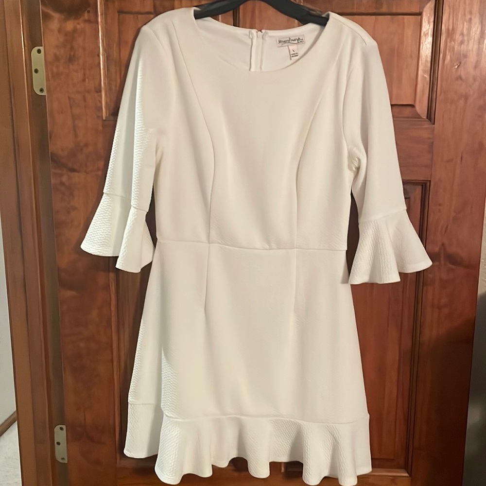 Xtraordinary White Dress - with Bell Sleeves - Large